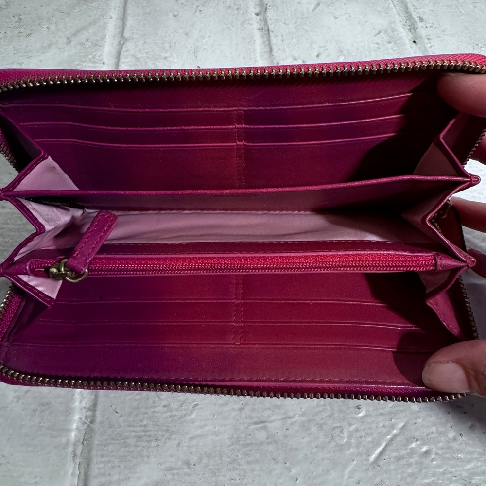 Coach Pink Signature Wallet with Zip-Around Closure - Picture 4 of 12